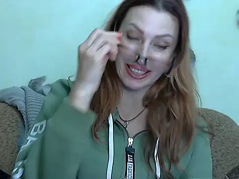 Jillian Pattie online show from November 8, 4:12 pm