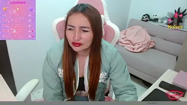 EVA GRAYS online show from March 4, 12:06 am