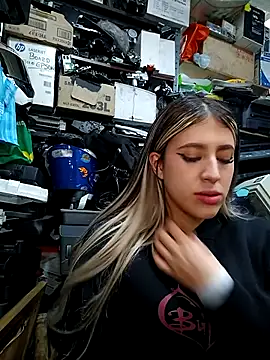 eva-2023 online show from March 17, 9:30 pm