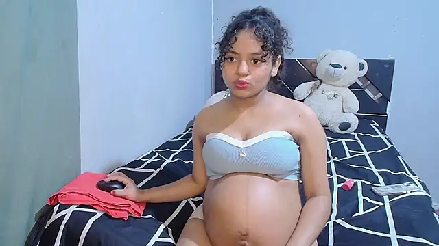 Winnifer Gonzal online show from October 7, 3:33 am