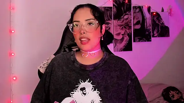 willow poisson online show from January 5, 5:27 pm