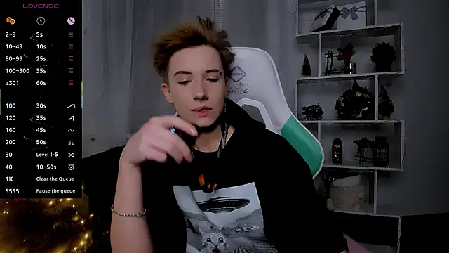  Rein ramm online show from December 20, 5:06 pm