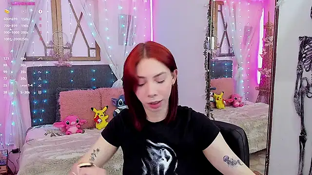 laura olssen online show from November 17, 12:39 pm