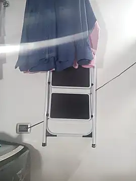 CurvySara1 online show from September 17, 7:56 pm