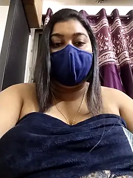 indianlisa5 online show from September 18, 11:25 pm