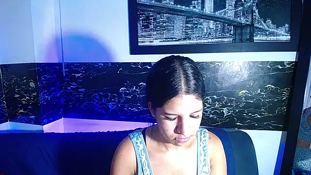 colombianmilf  online show from December 19, 6:11 pm