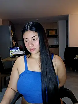 Snapshot of tara20_ chatting on October 13, 5:54 am tara20  online show from October 13, 5:54 am