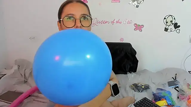 isa loves cum online show from March 30, 10:42 pm