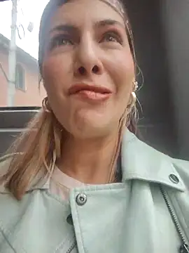 scarlett moore online show from April 15, 3:45 pm