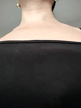 Snapshot of Mia_Novikov chatting on September 23, 6:28 pm Mia Novikov online show from September 23, 6:28 pm