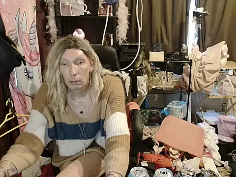 Ombeline1 online show from November 15, 2:18 pm