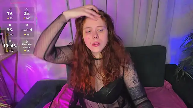 SophiePure online show from February 14, 8:44 pm