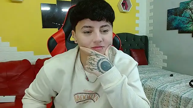 isabeautyx19 online show from November 14, 3:39 am