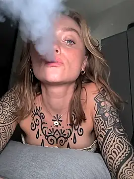 Goldloeckchen159 online show from August 7, 3:08 pm