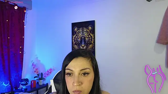 Majuu   online show from November 26, 2:18 pm