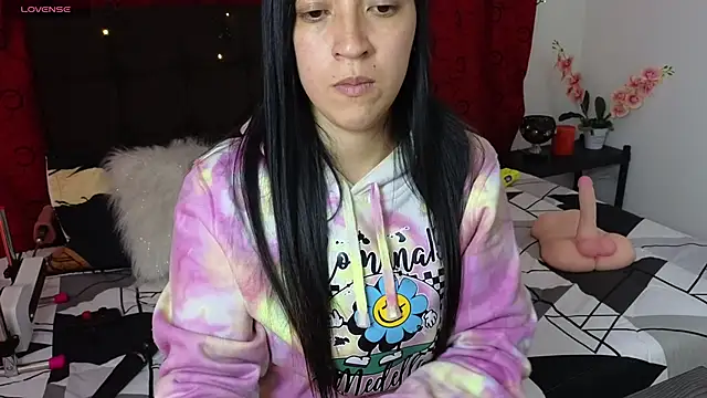 Majuu   online show from September 9, 6:41 pm