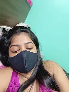 Monalisa Singh online show from June 9, 6:29 pm