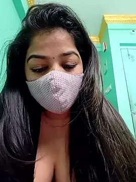 Monalisa Singh online show from January 10, 5:39 pm