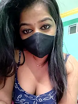 Monalisa Singh online show from February 12, 6:20 pm