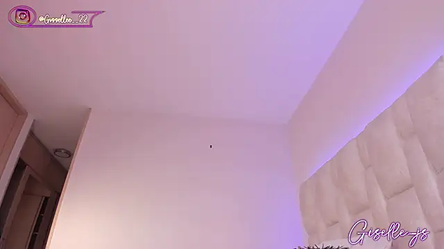 giselle js online show from November 11, 6:16 pm