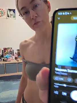 ketarisenup online show from September 22, 2:32 am