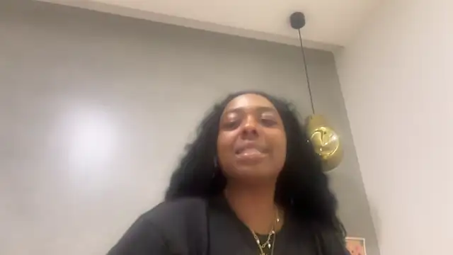 ChocolateCakeQueen online show from April 16, 1:28 am