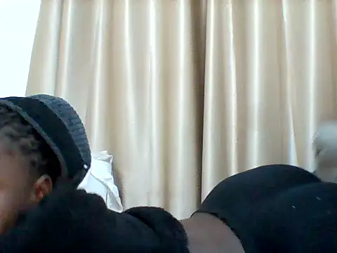 sexy cutelips online show from February 27, 9:25 pm