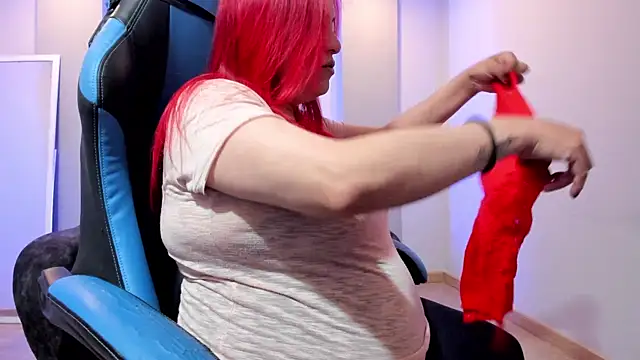 Sammy owens  online show from October 30, 12:28 pm