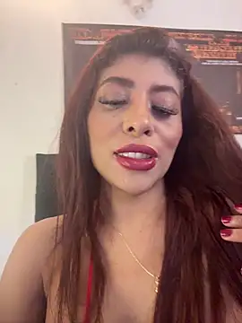 canela 10 online show from March 28, 1:05 am