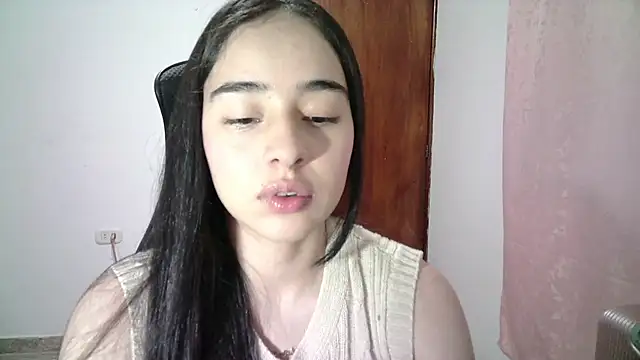 Snapshot of aineangeel chatting on October 14, 12:57 am aineangeel online show from October 14, 12:57 am