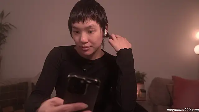 meganmei666 online show from April 3, 1:58 am