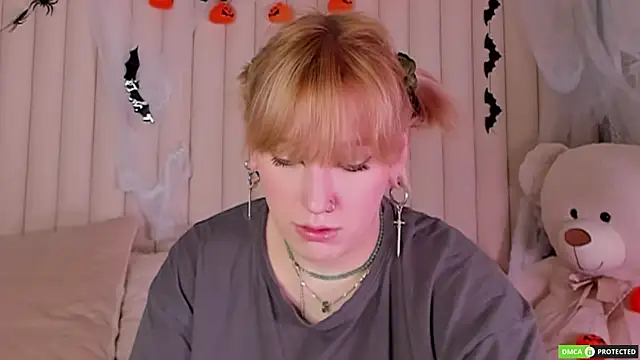 RachelCart online show from October 22, 3:11 am