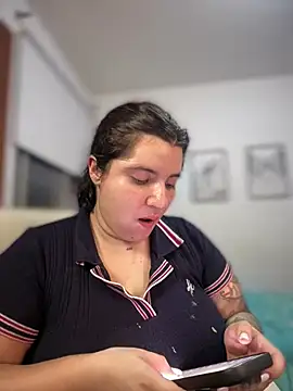 horny roomiess online show from March 18, 11:21 pm