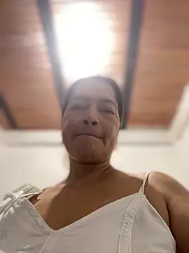 Jlo 69 online show from April 11, 2:06 am