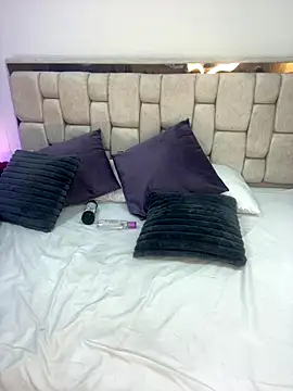 Ammy Castro online show from November 8, 9:53 pm