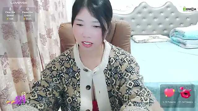 -Shirleyni  online show from December 4, 3:35 pm