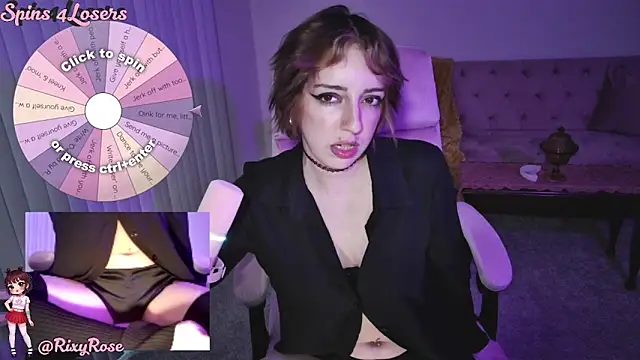 Trixyrose online show from April 7, 11:01 am