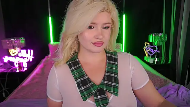 CocoSecretss online show from October 18, 7:22 am