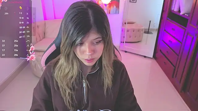 NATAASHA    online show from October 21, 3:32 am