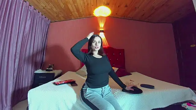 kassandra james online show from January 6, 12:03 am