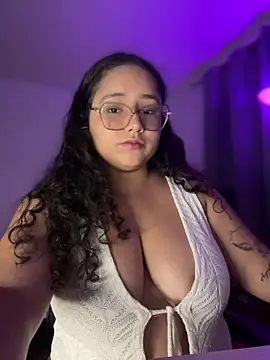 CurlyGirl 1 online show from February 24, 12:32 am