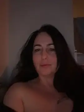 kiki xo online show from April 28, 2:27 am