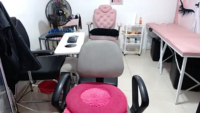 titsbiglovers online show from October 23, 1:55 am