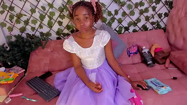 kimmysantoo online show from October 12, 1:41 am