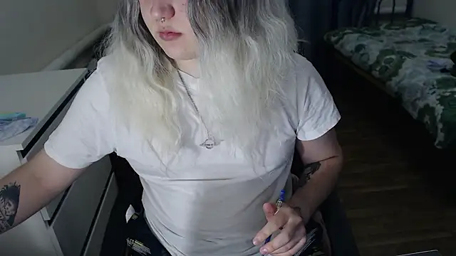 EvaMiron online show from February 19, 5:23 pm