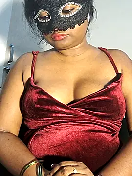 FANTASY QUEEN 07 online show from March 19, 9:24 am