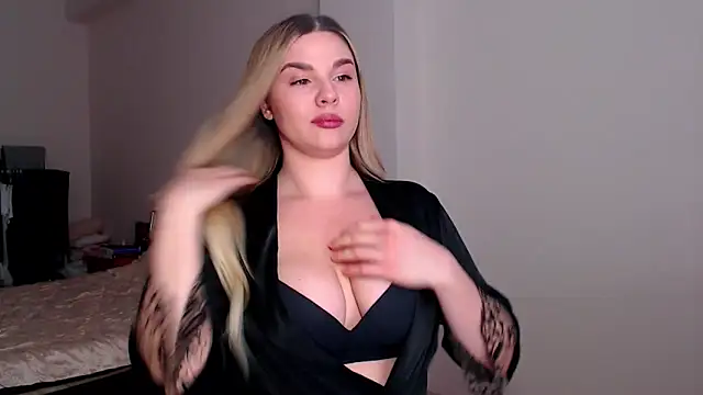 MiaMurMur online show from March 3, 10:54 am