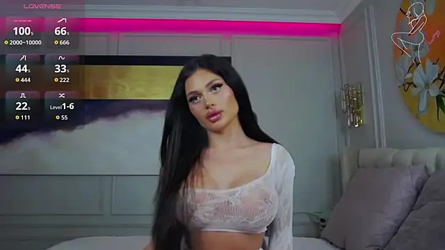 AmyAzureee online show from February 16, 7:47 pm