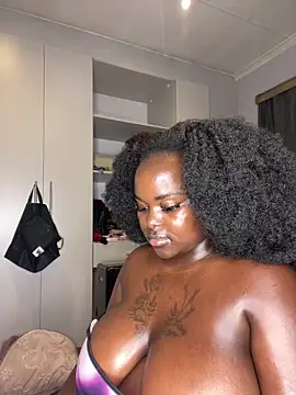 Honeycoco0211 online show from March 20, 7:19 pm