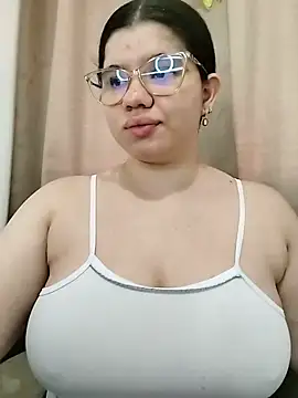 Danzel1105 online show from March 22, 1:28 pm